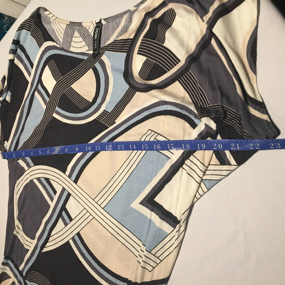 Eugenia Paul Geometric Print Asymmetrical Shirt - Picture 7 of 11